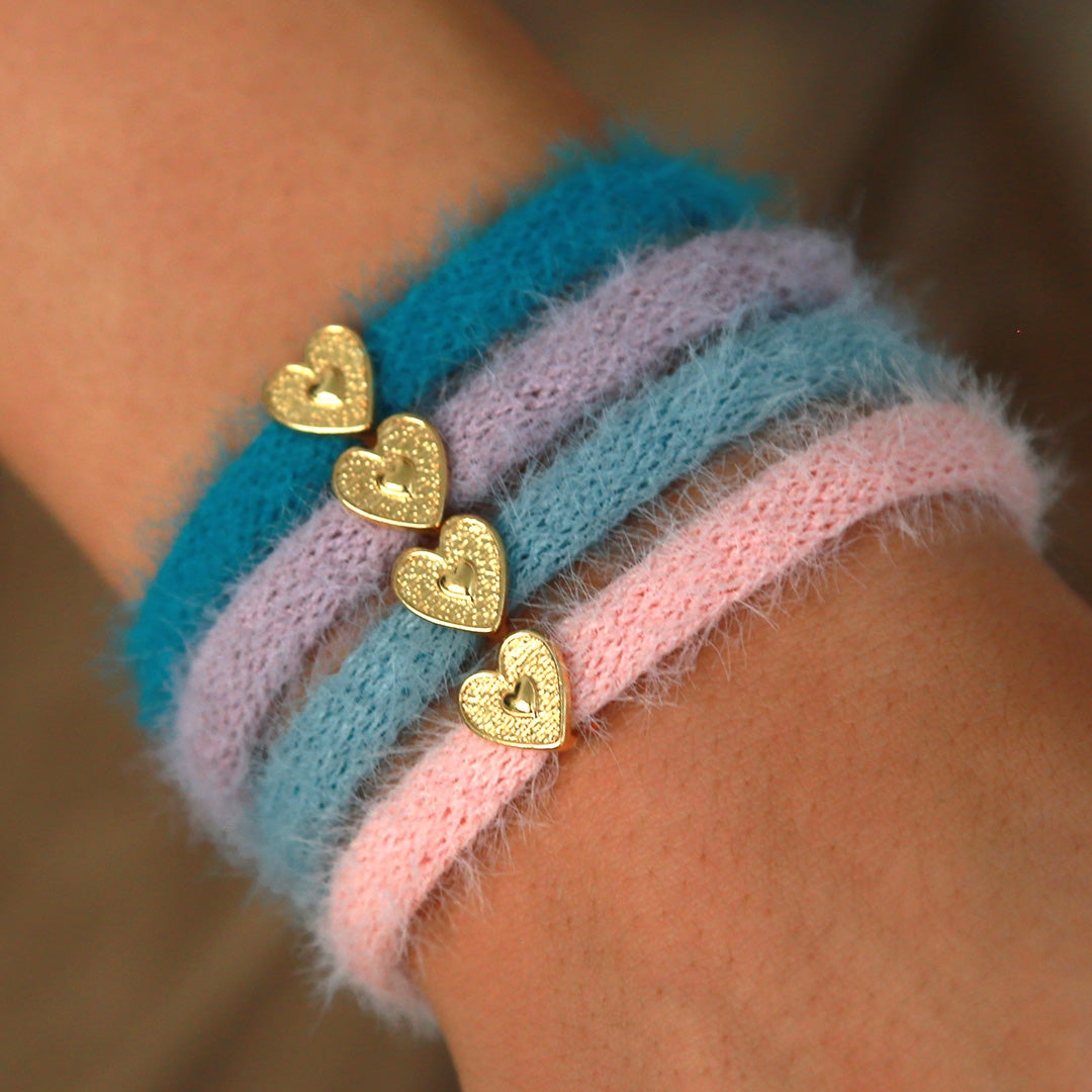 Armband fluffy blauw