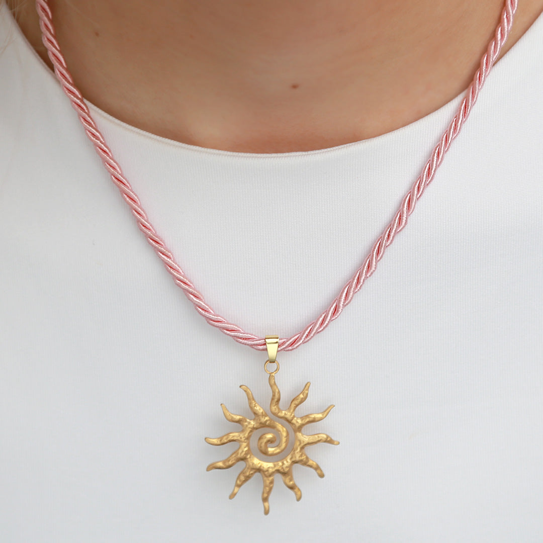 Statementkette mit Sonnenrosa