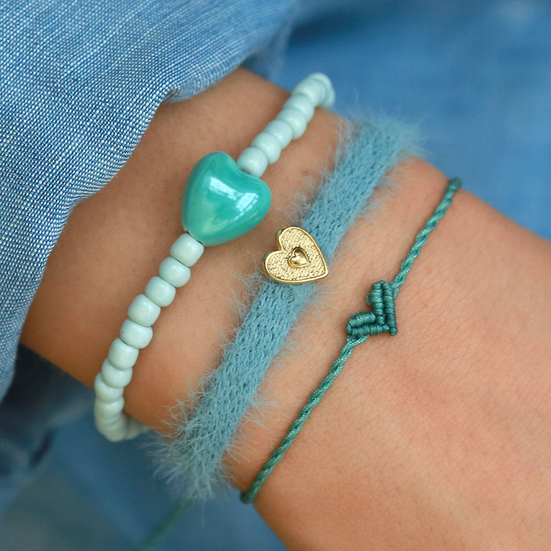 Armband fluffy blauw