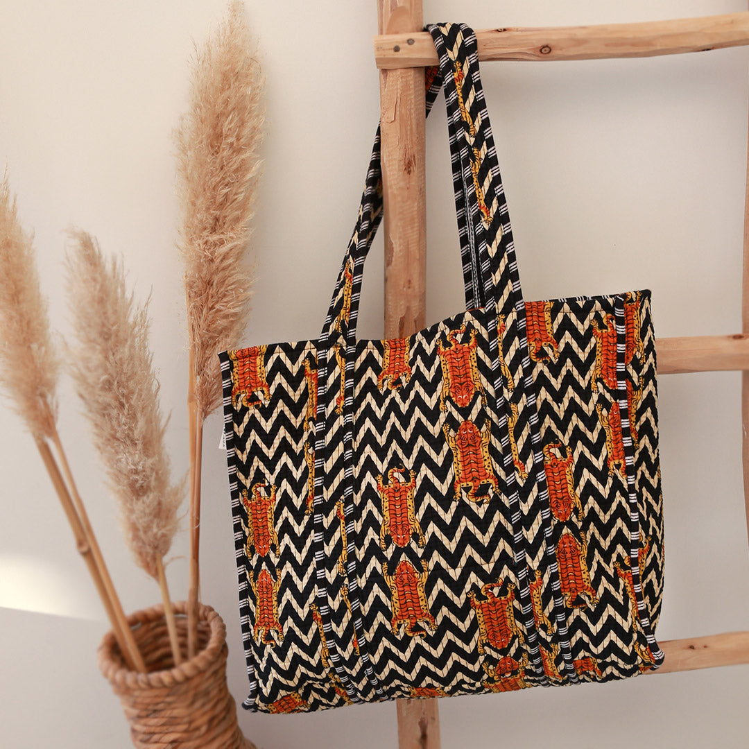 Sac bandoulière imprimé block chevron noir