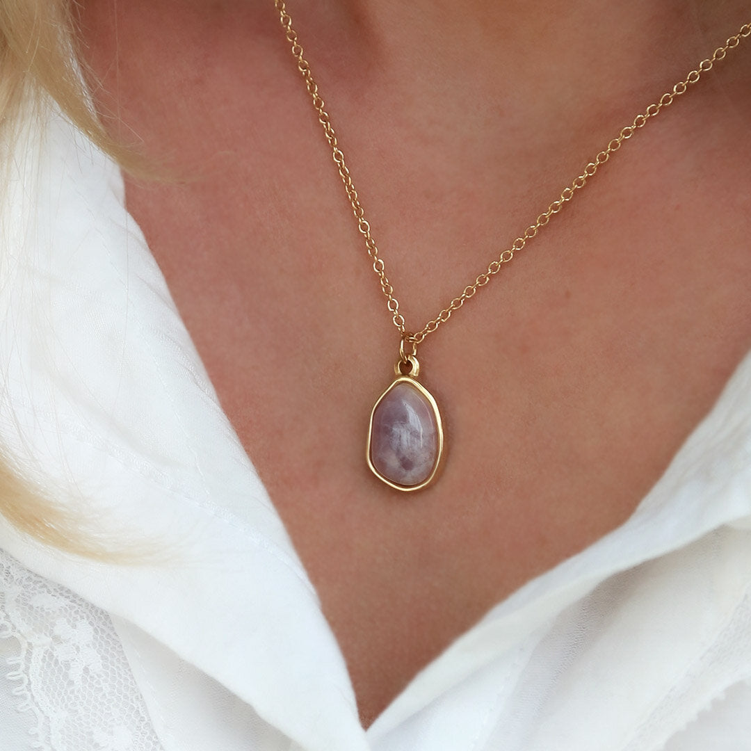 Collier en or gemstone amethyst