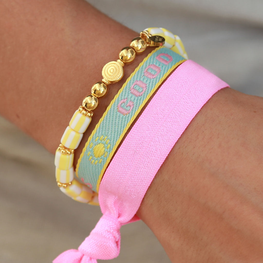 Bracelet tissé good vibes pastel